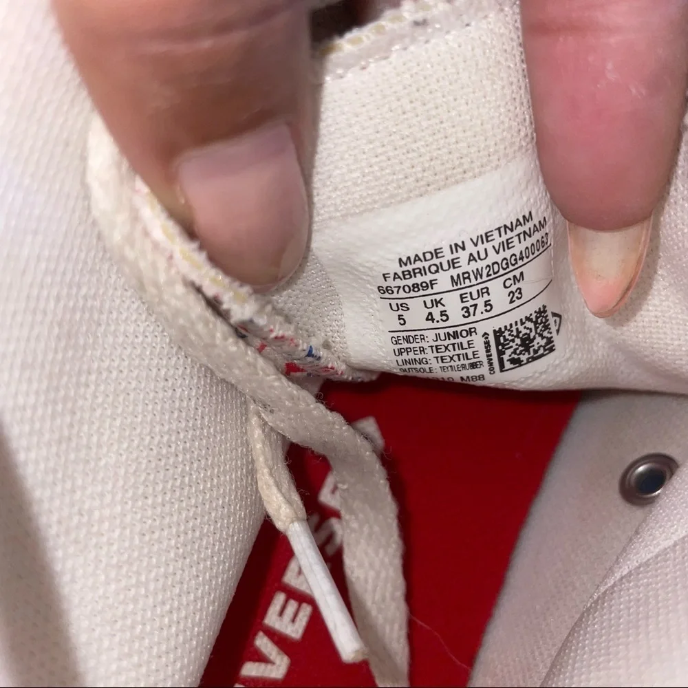 Kids logo Converse